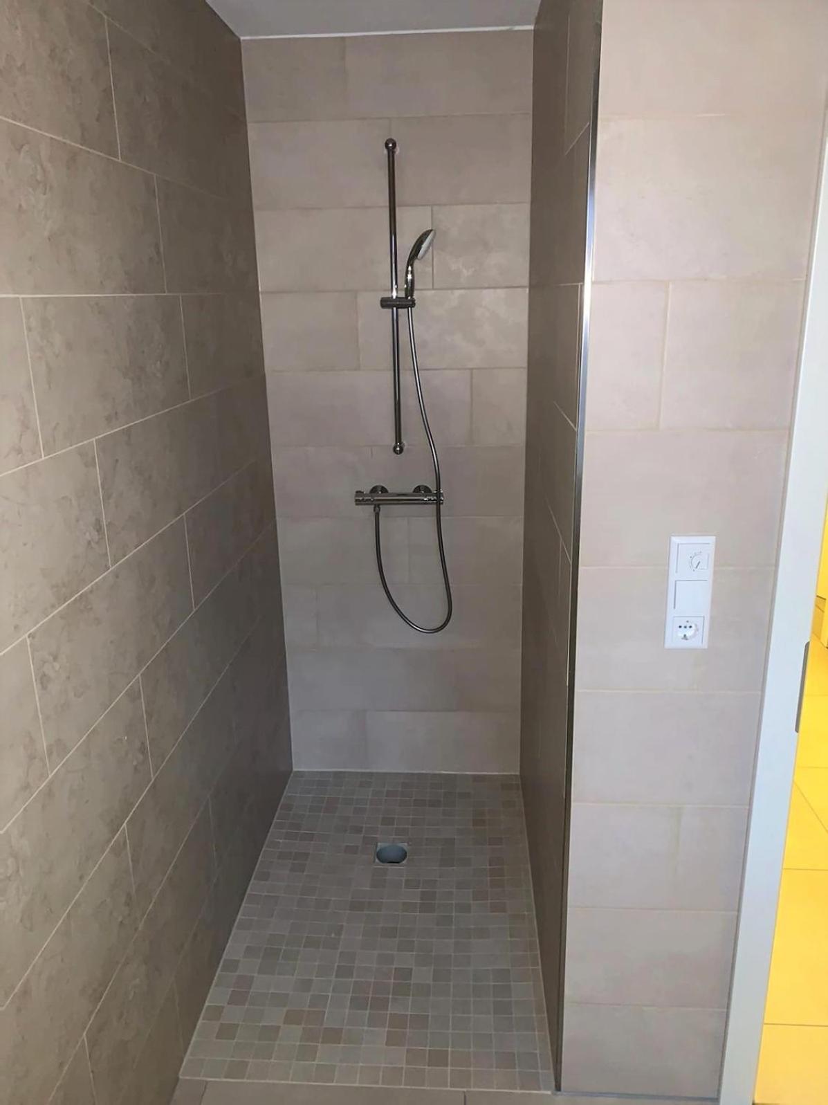 Landblick 1 - Luxusferienwohnung Fuer 4 Personen Norddeich  Luaran gambar